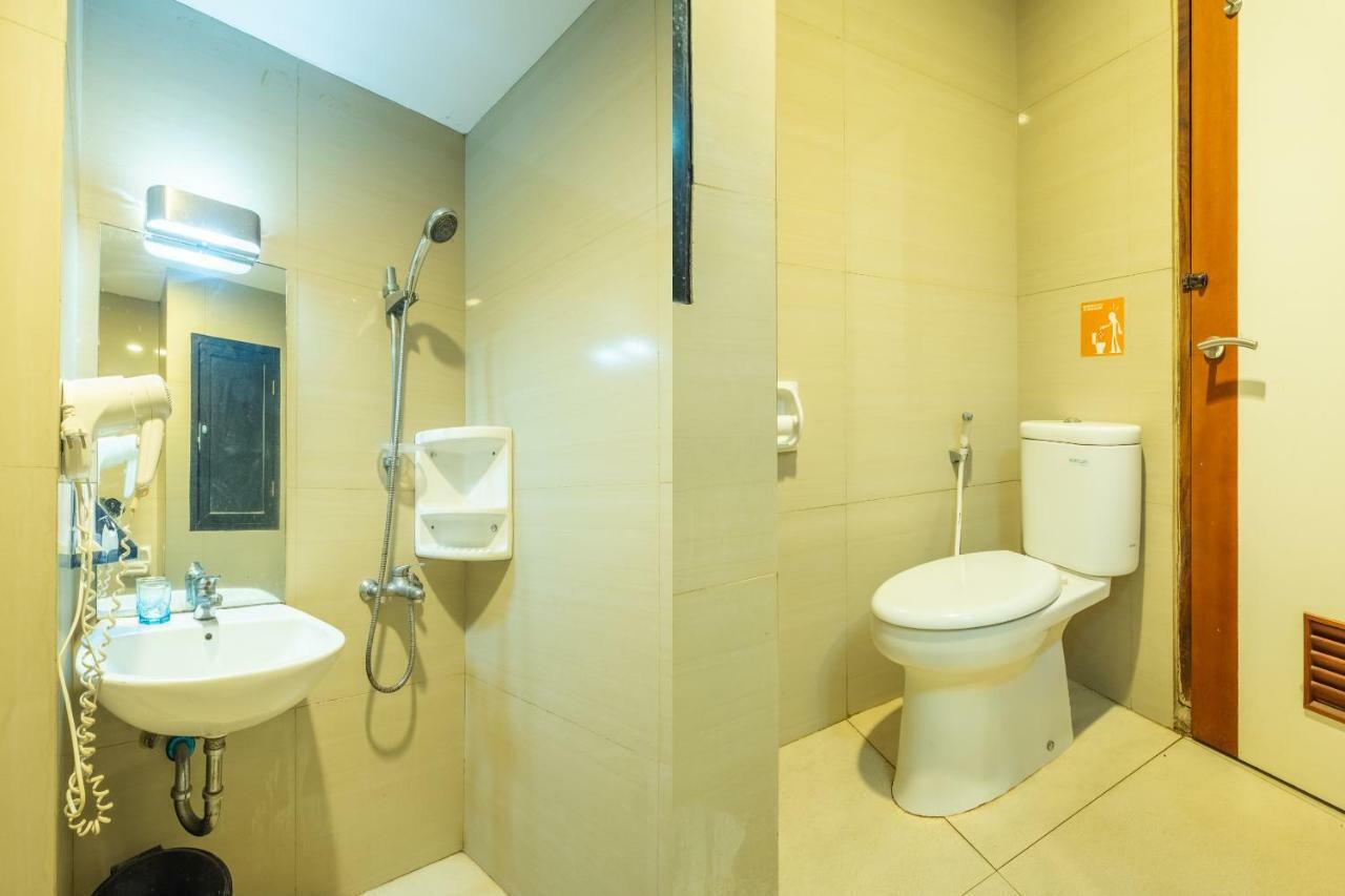 Capital O 852 The Silk At Dago Hotell Bandung Eksteriør bilde