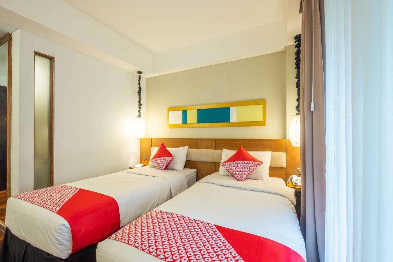 Capital O 852 The Silk At Dago Hotell Bandung Eksteriør bilde