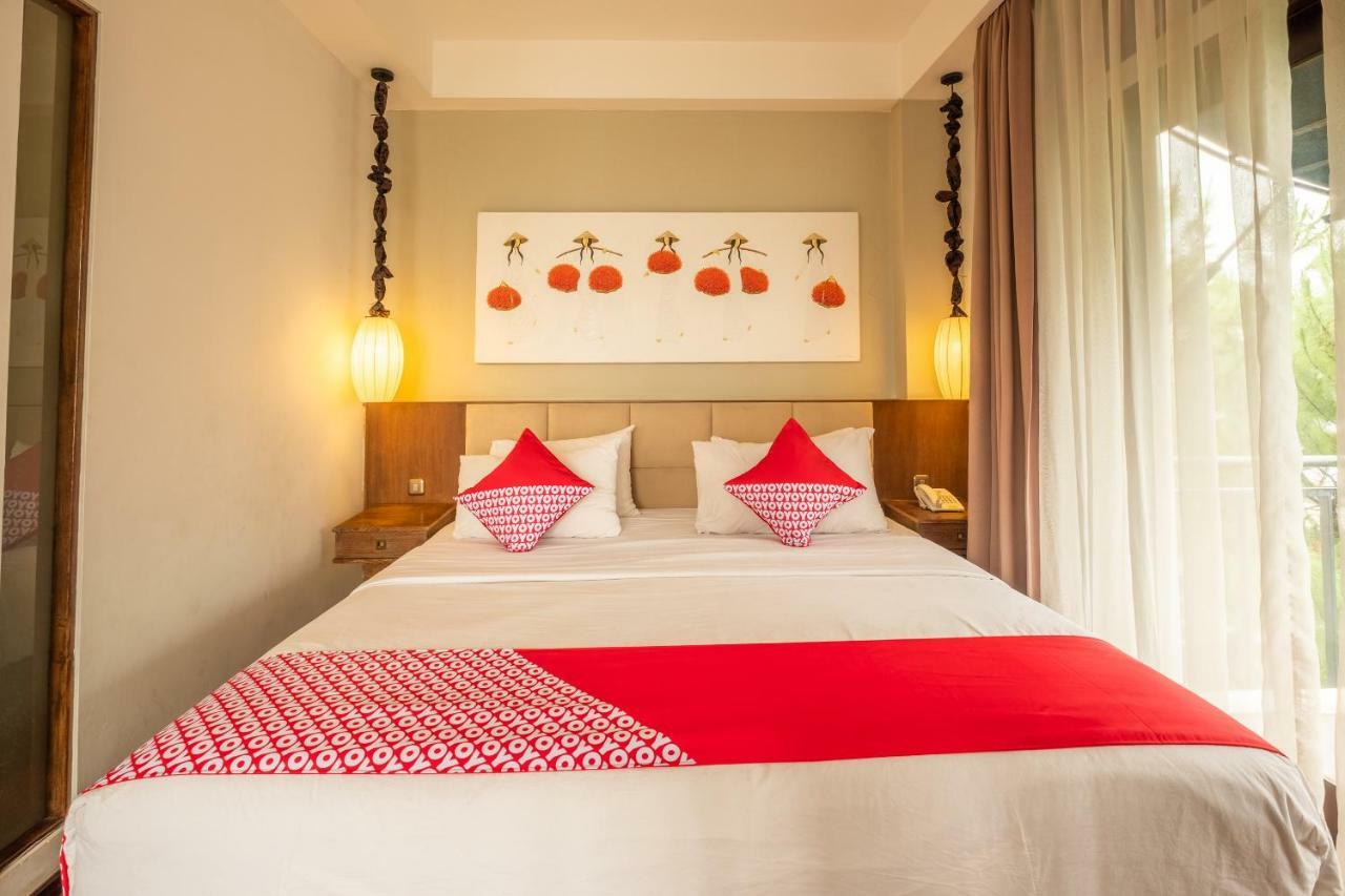Capital O 852 The Silk At Dago Hotell Bandung Eksteriør bilde